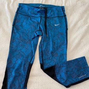 Nike Capri leggings